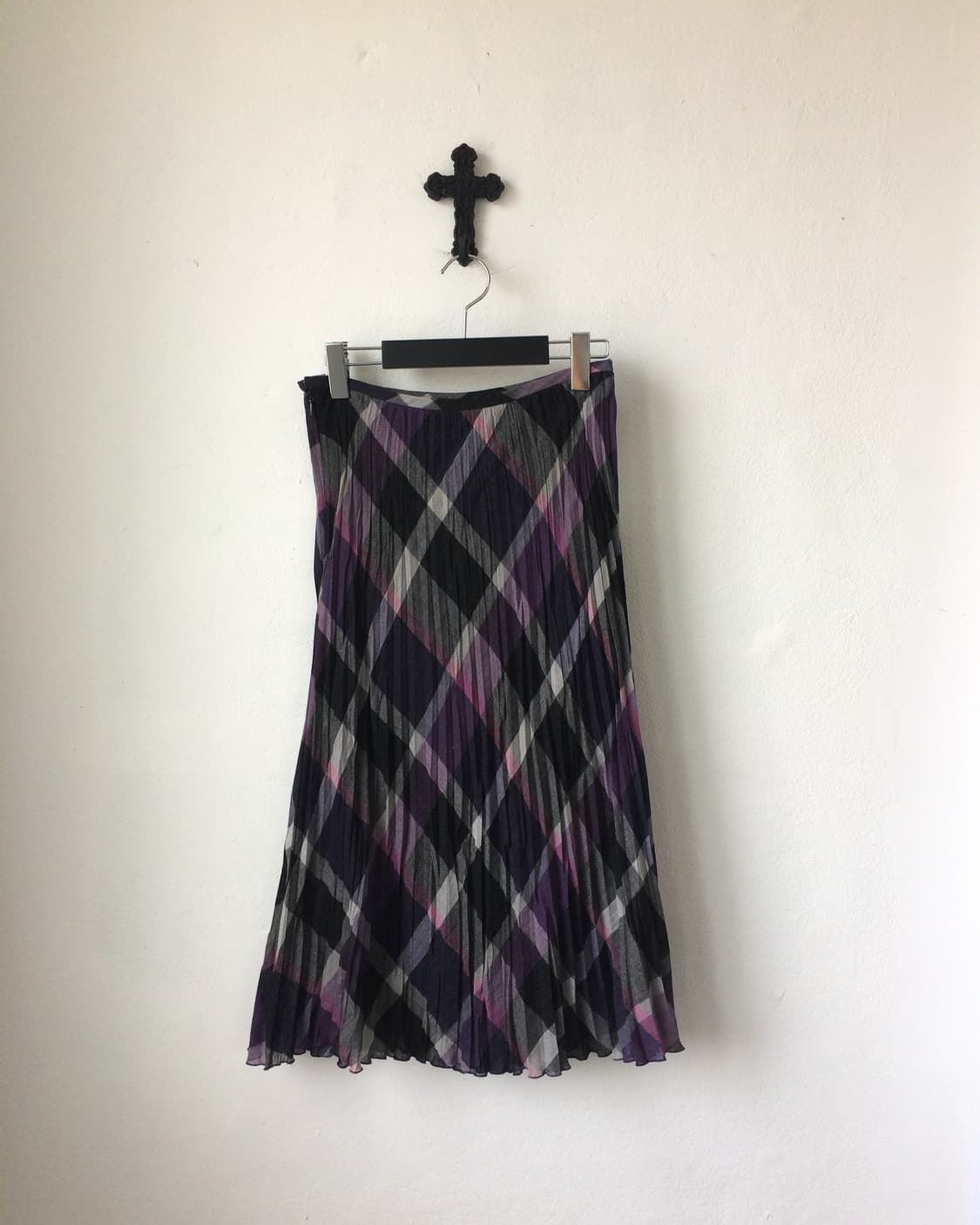 Argyle pattern pleats long skirt 상품이미지1