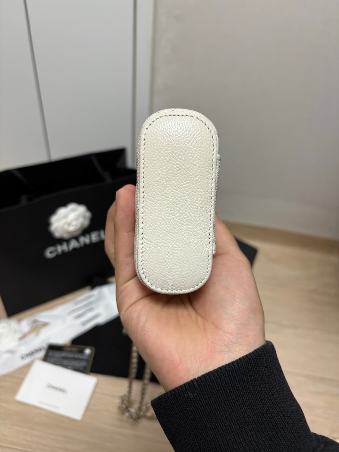 (새상품급) 샤넬 캐비어 램스킨 금장 베니티백 화이트 상품이미지6