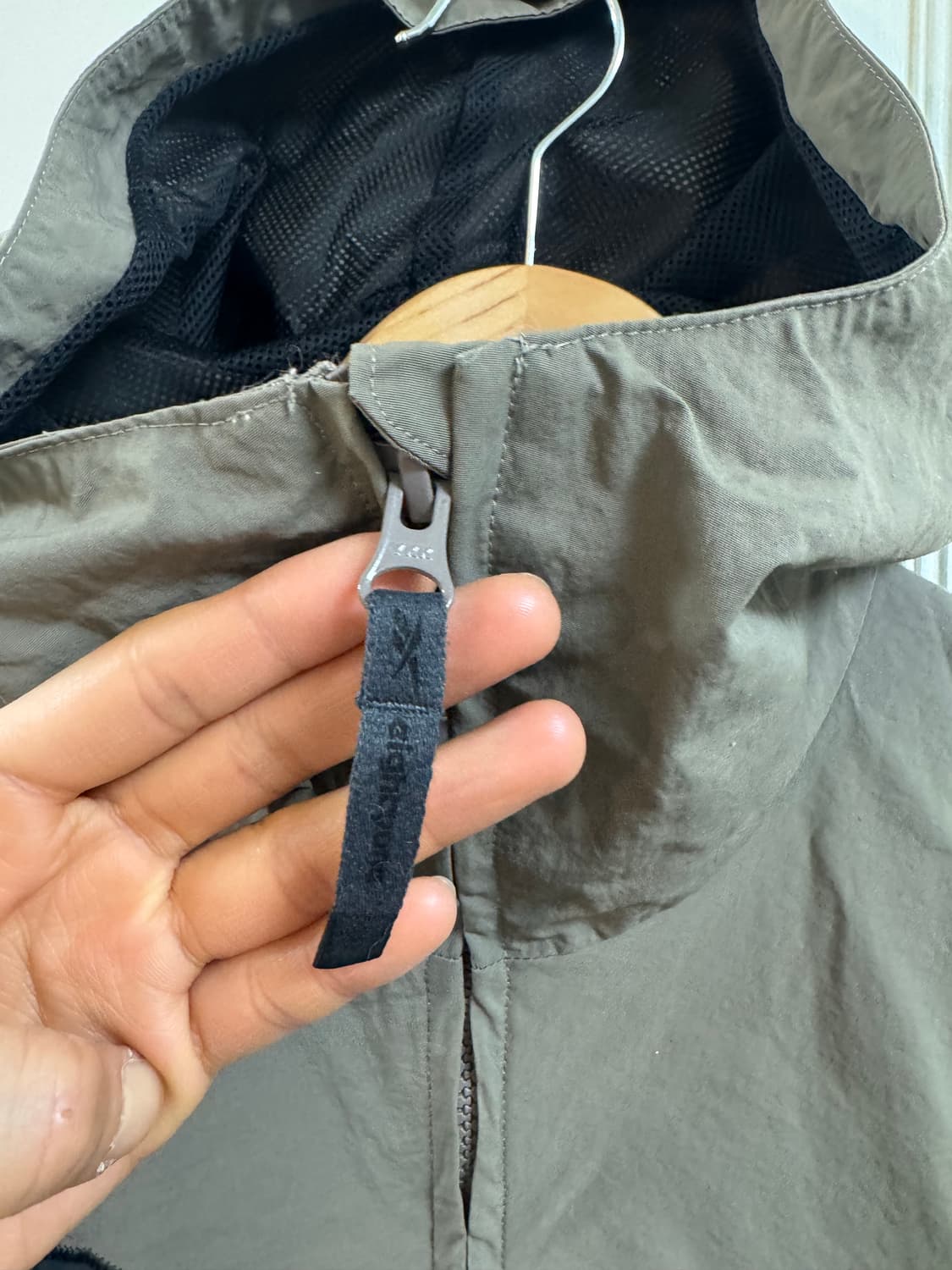 리복 윈드브레이커 바람막이 상품이미지2