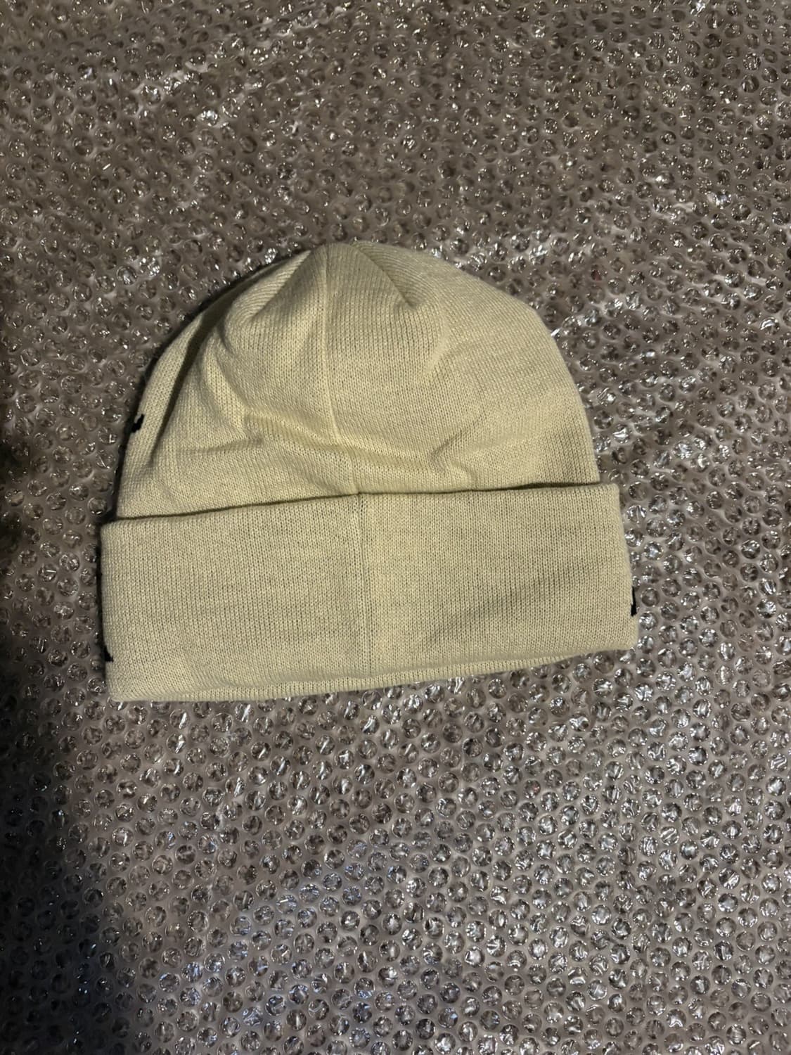 아크테릭스 로고 니트 비니 크림 상품이미지4