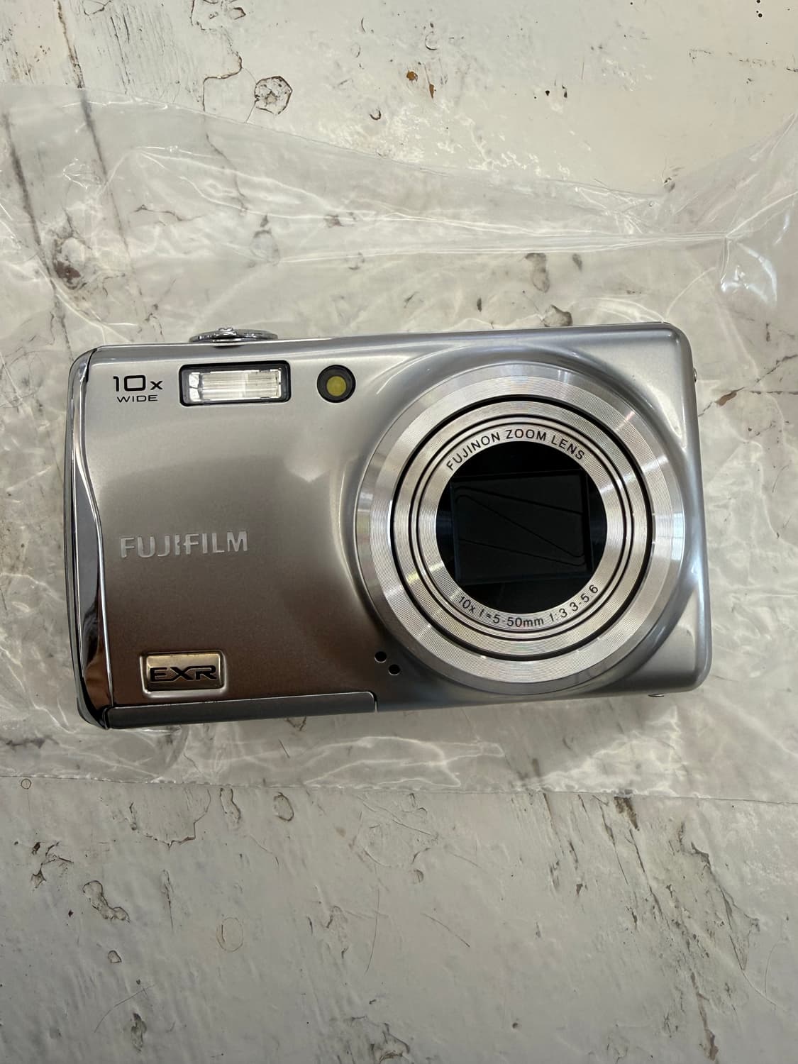 후지필름 파인픽스 f70 exr 디카 실버색상 판매합니다 상품이미지1