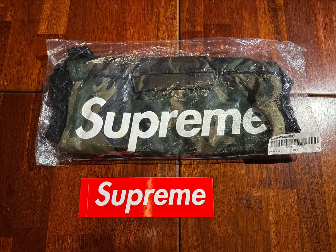 슈프림 핸드워머 | Supreme Handwarmer 상품이미지1