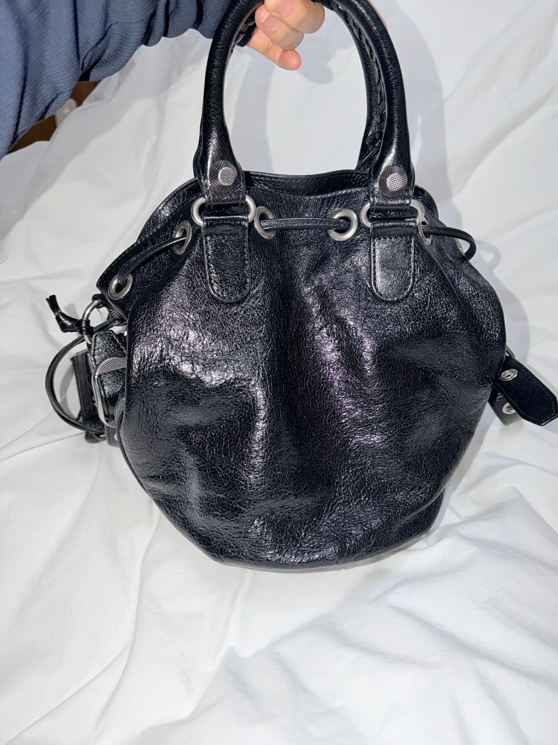 발렌시아가 르카골 버킷백(탑핸들o) 블랙 S 상품이미지7