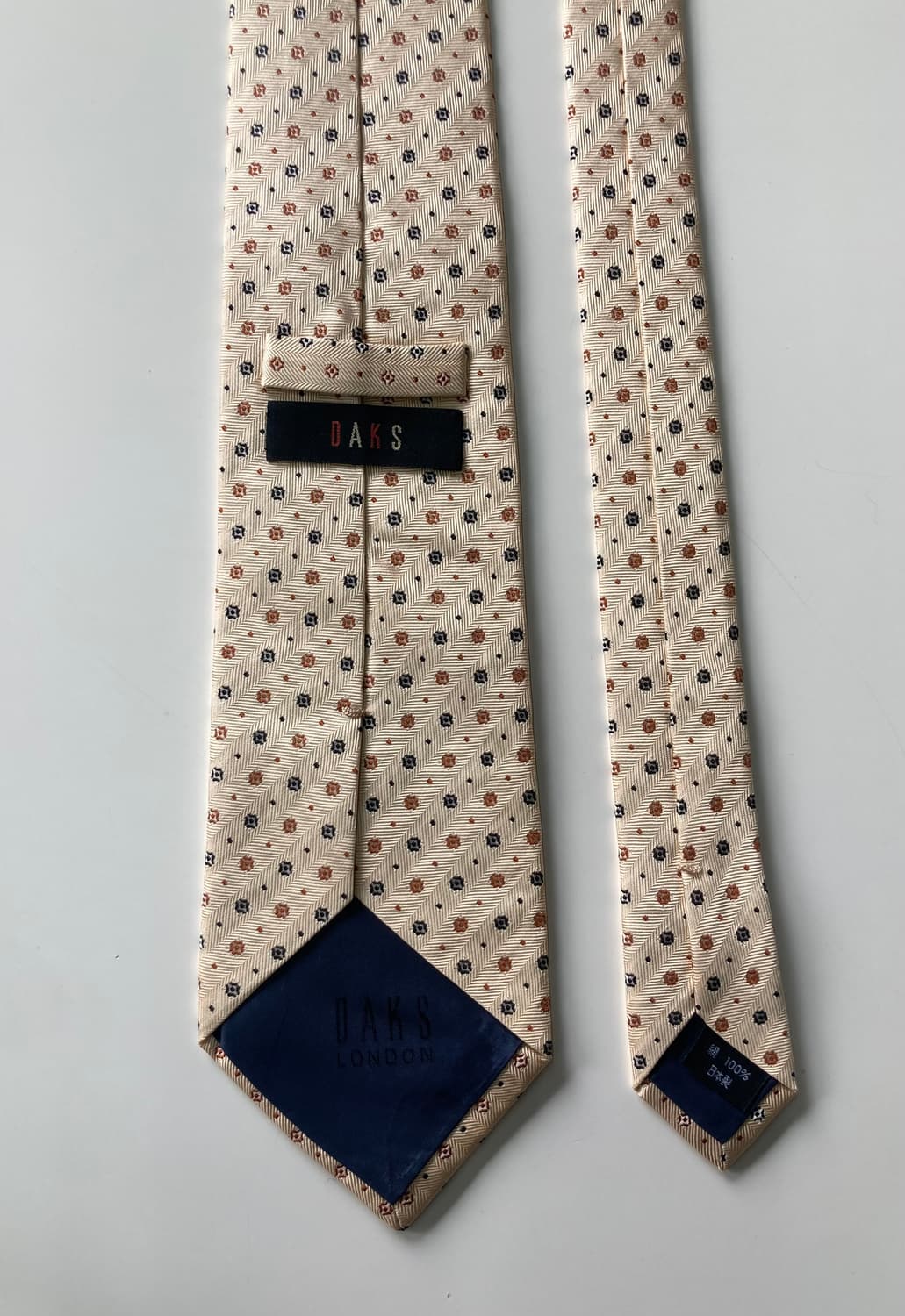 닥스 넥타이 상품이미지2