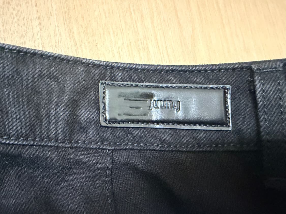 준지 무릎절개 흑청조거 데님팬츠 48 상품이미지4