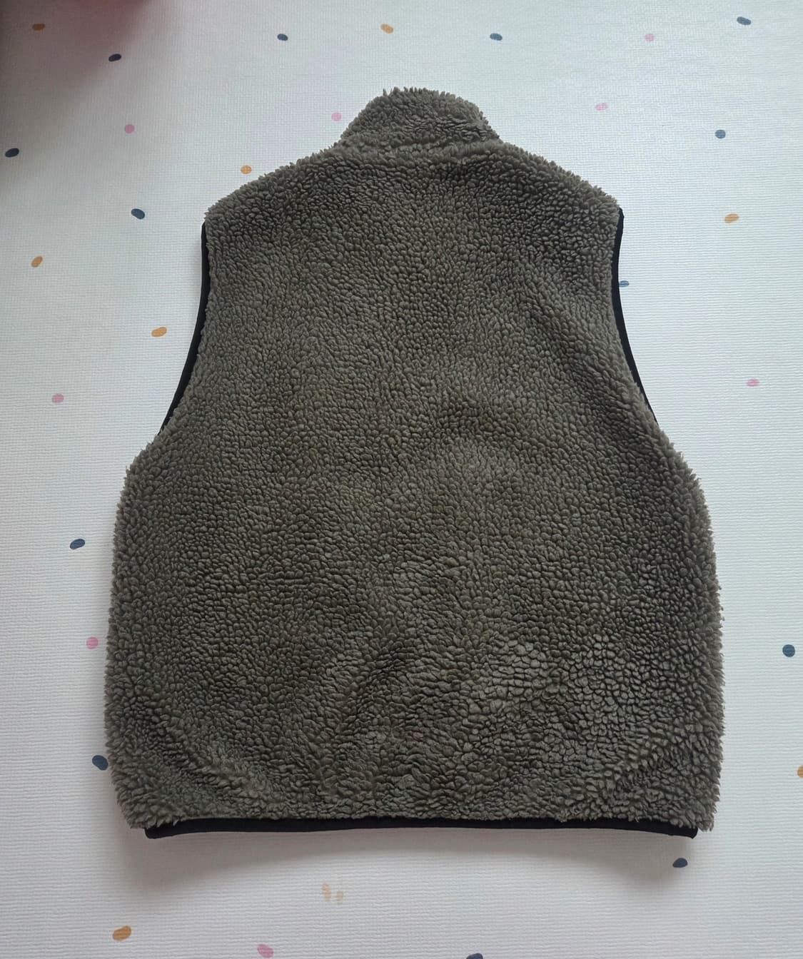 스투시 쉐르파 리버시블 베스트 스톤 L 상품이미지2