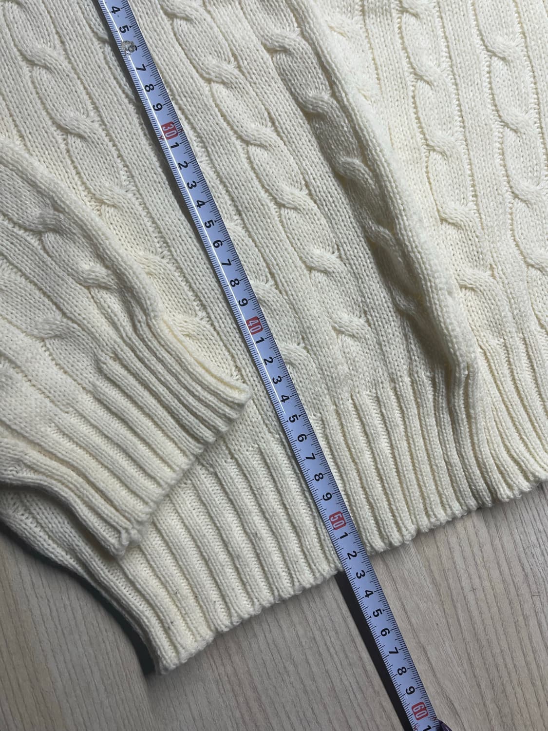 ivory V-neck neat 상품이미지3