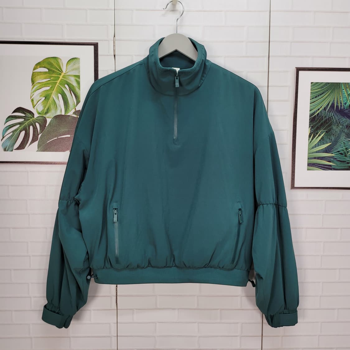 ALO YOGA 알로요가 하프 지퍼 크롭 엘리베이션 커버업 XS 사이즈 상품이미지1