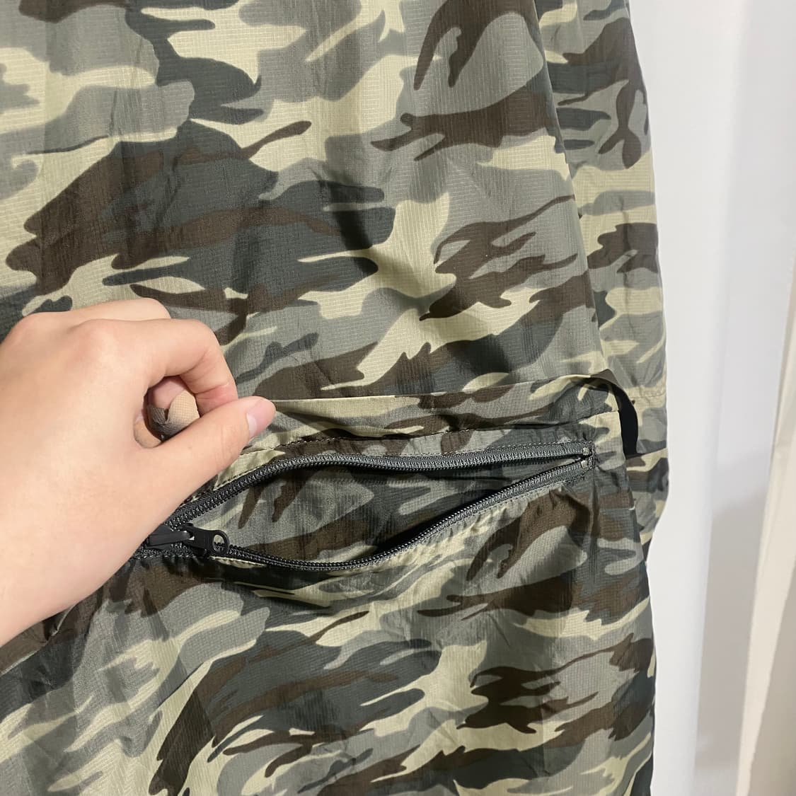 올드 유니클로 포켓터블 윈드브레이커  상품이미지5