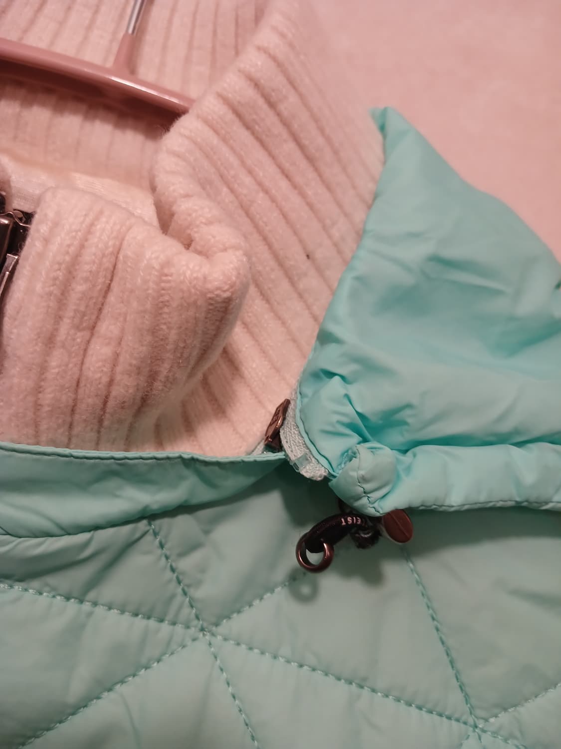 타이틀리스트 정품 여성 모직 후드 반집업티 L (95) 사이즈 상품이미지8