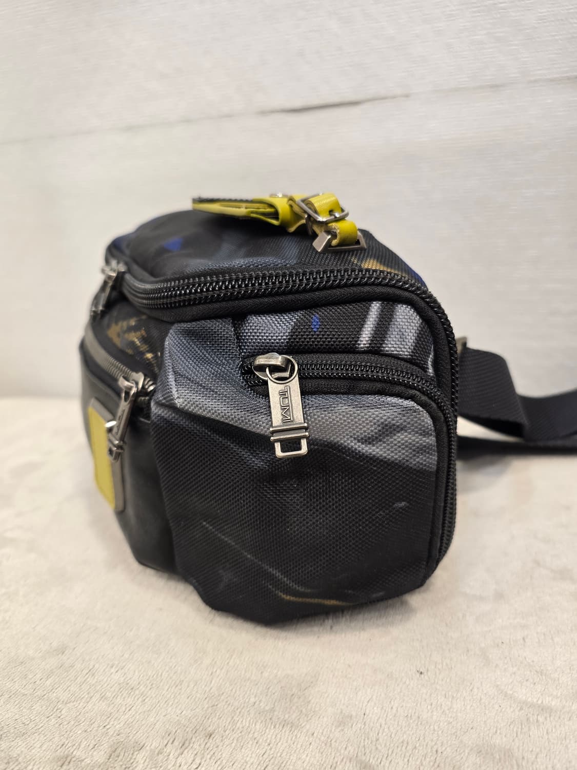 투미 알파 브라보 켈리 루미니 슬링백 (희귀) 상품이미지6