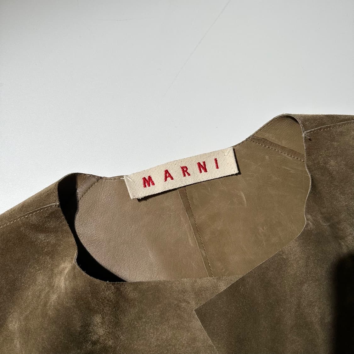 (매장판) 마르니 카우레더 스웨이드 코트 상품이미지4