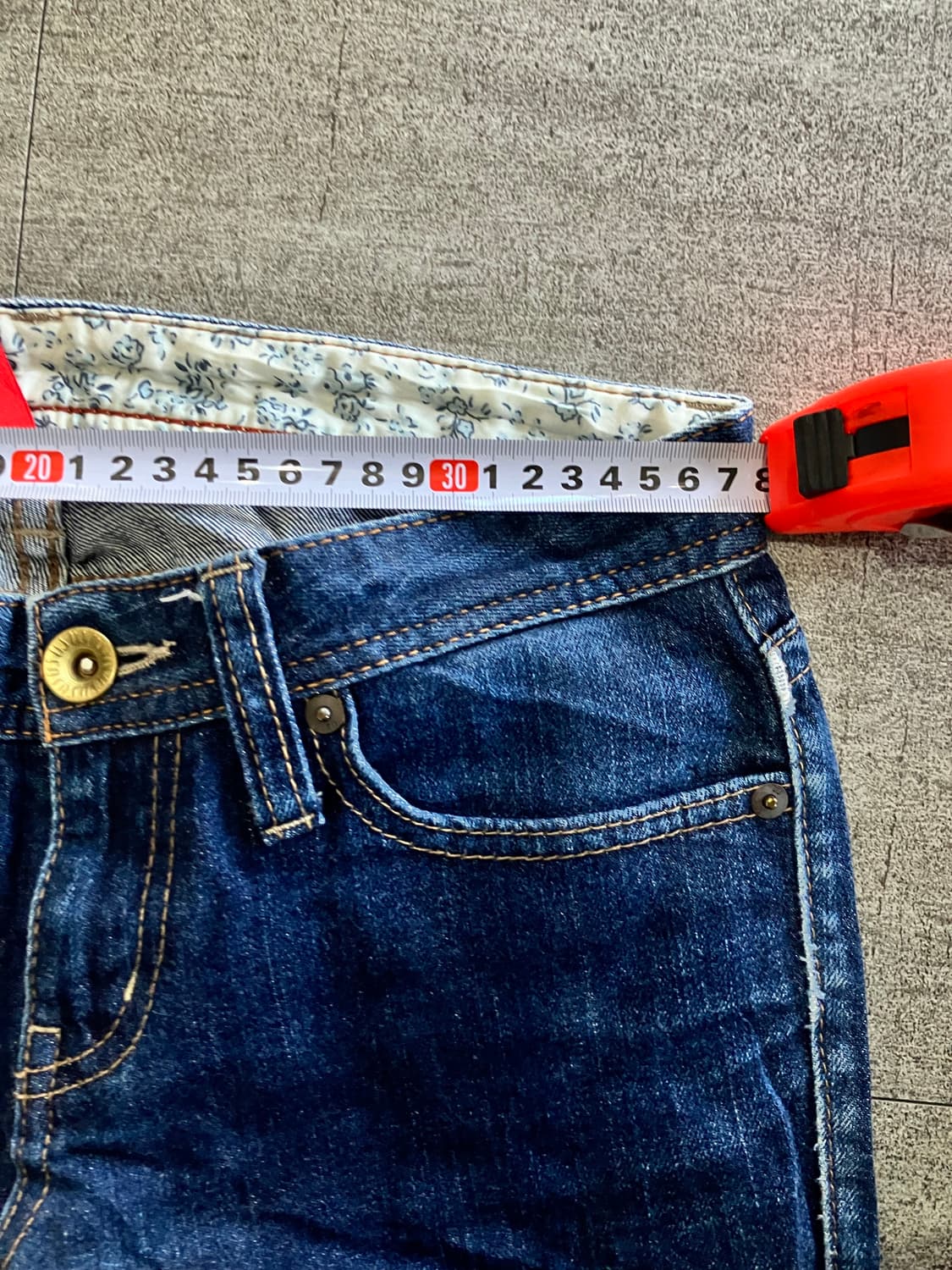 Uniqlo 유니클로 하구미모리걸 할메카지 플라워 카프리팬츠 7부팬츠 상품이미지3