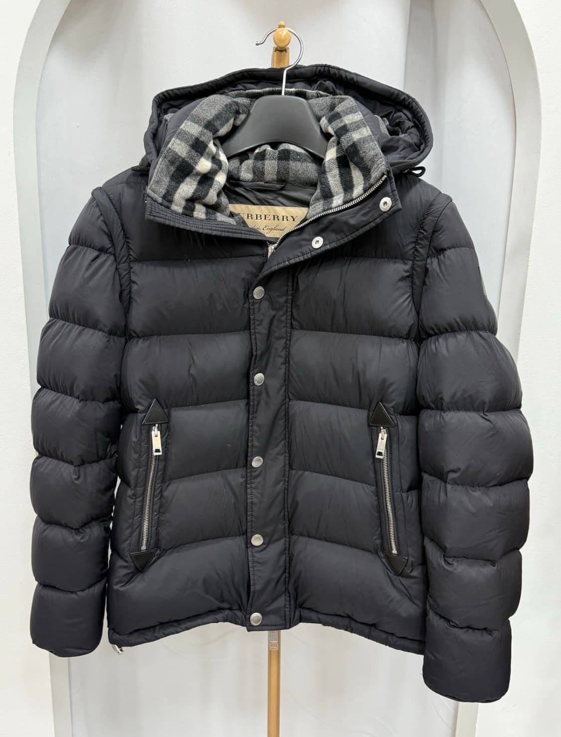 버버리 패딩 48사이즈 상품이미지1