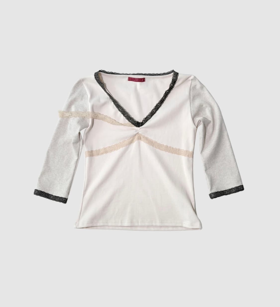 구합니다 인앤양인하모니 Lace top, pink 상품이미지1