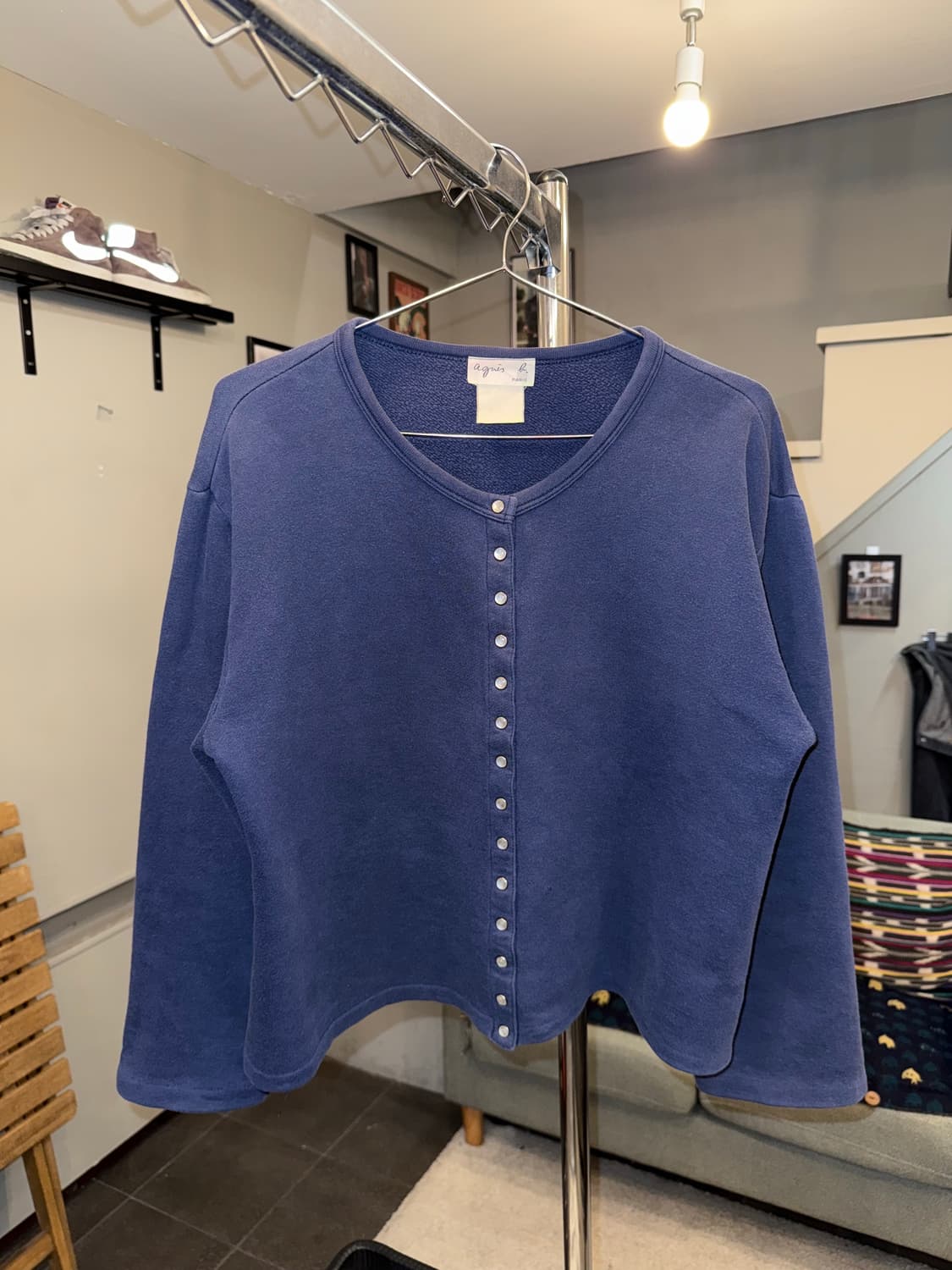 Agnes B navy snap-button fleece cardigan 상품이미지4