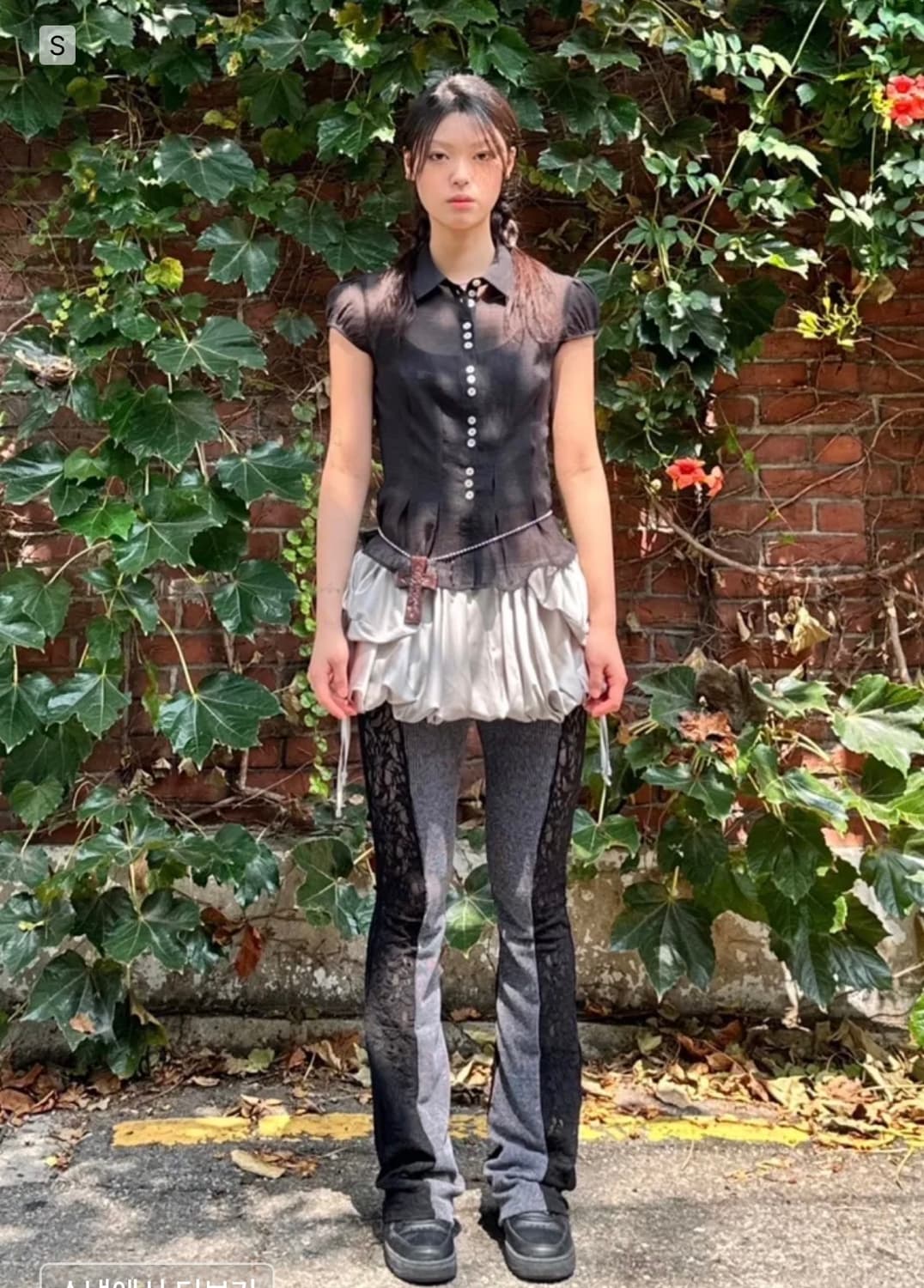 스컬프터 Sheer Pleated Hem Blouse Black 상품이미지3