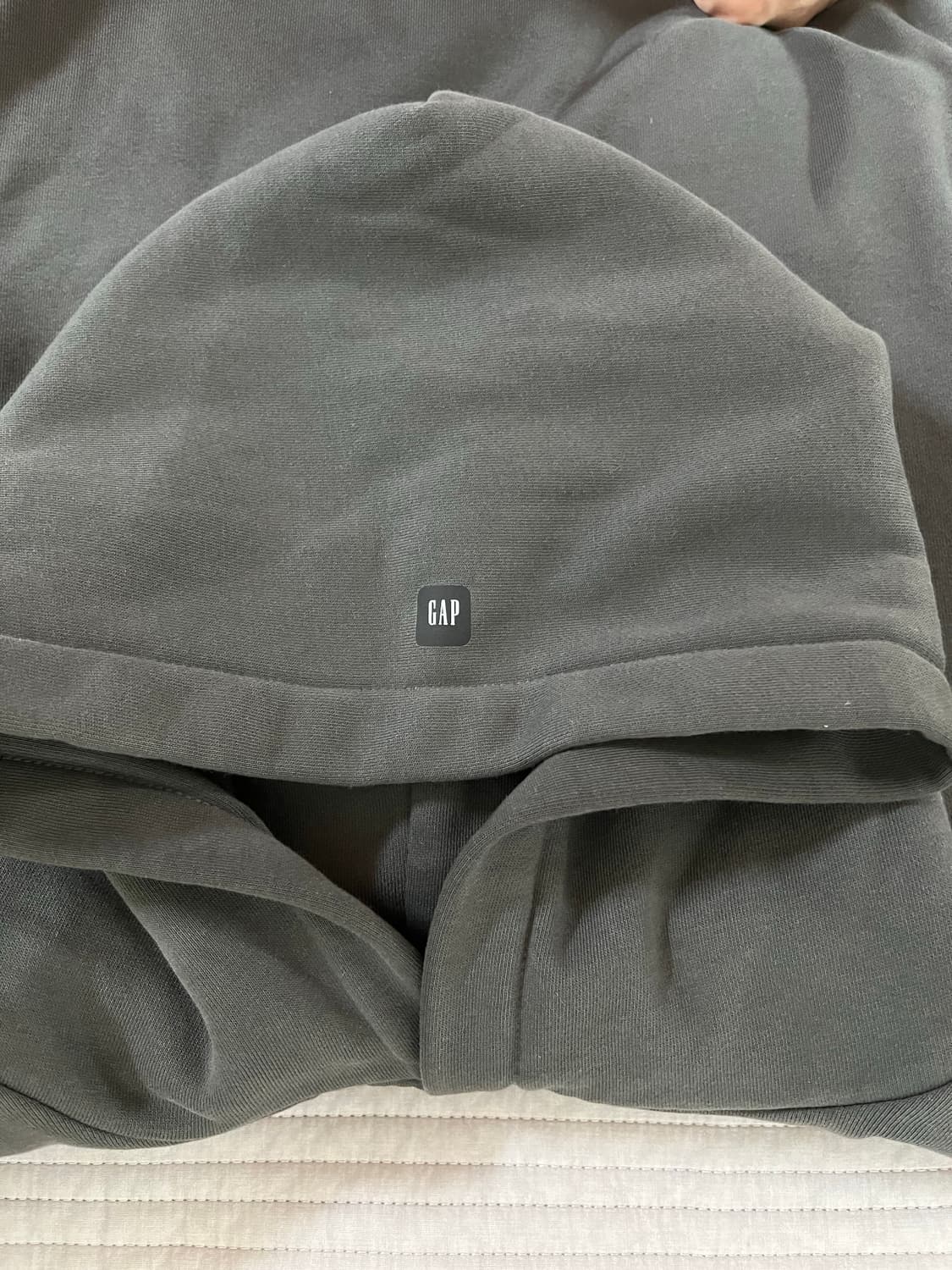 이지 갭 로고 슈렁큰 후디 블랙 상품이미지4