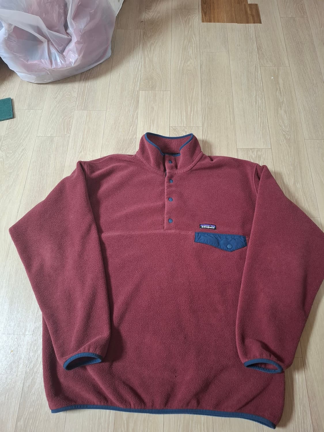 XL 파타고니아 신칠라 플리스 풀오버 버건디 상품이미지1