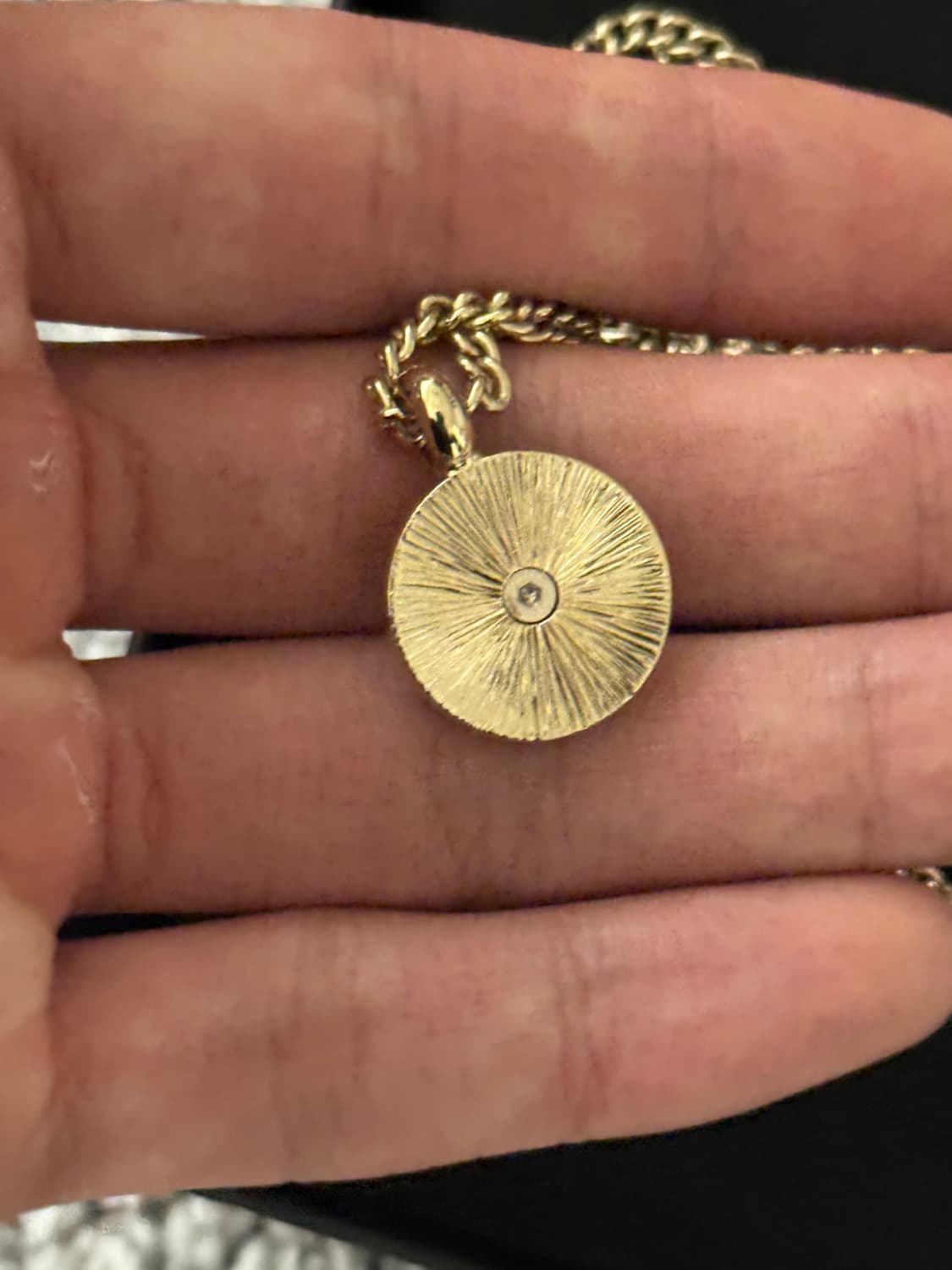 샤넬 코인 펜던트 목걸이 신형 정품 상태좋음 상품이미지3