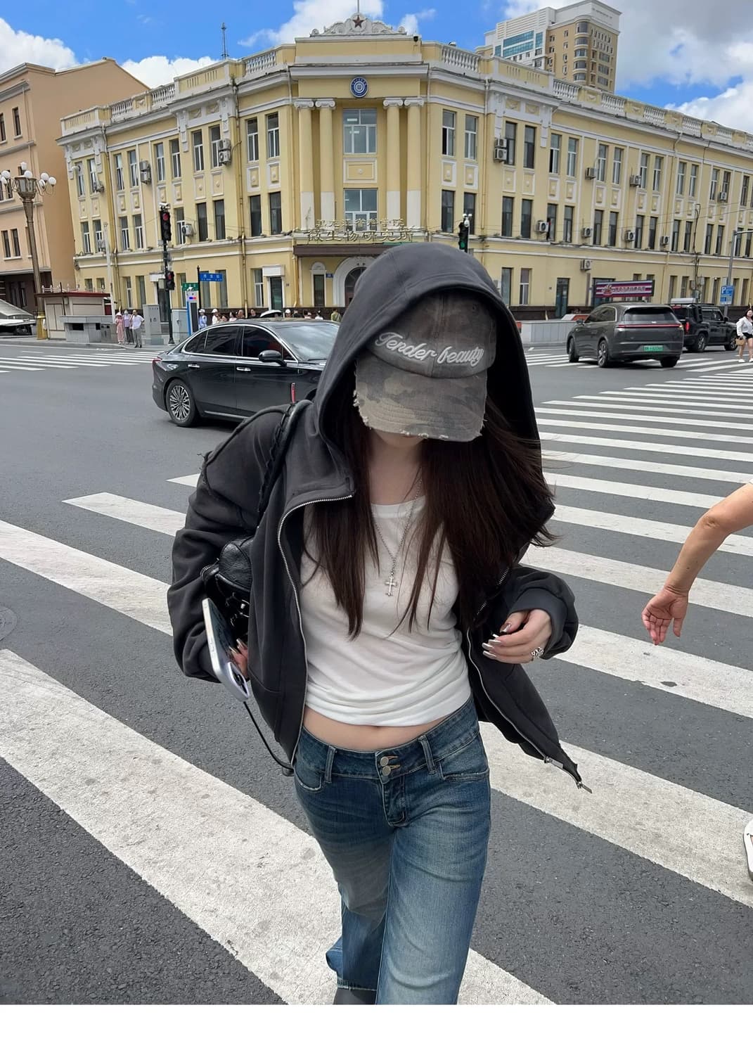 더누베 후드집업 상품이미지4