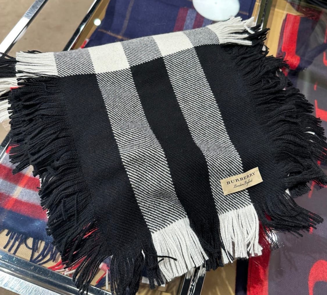 버버리 정품 머플러 상품이미지2