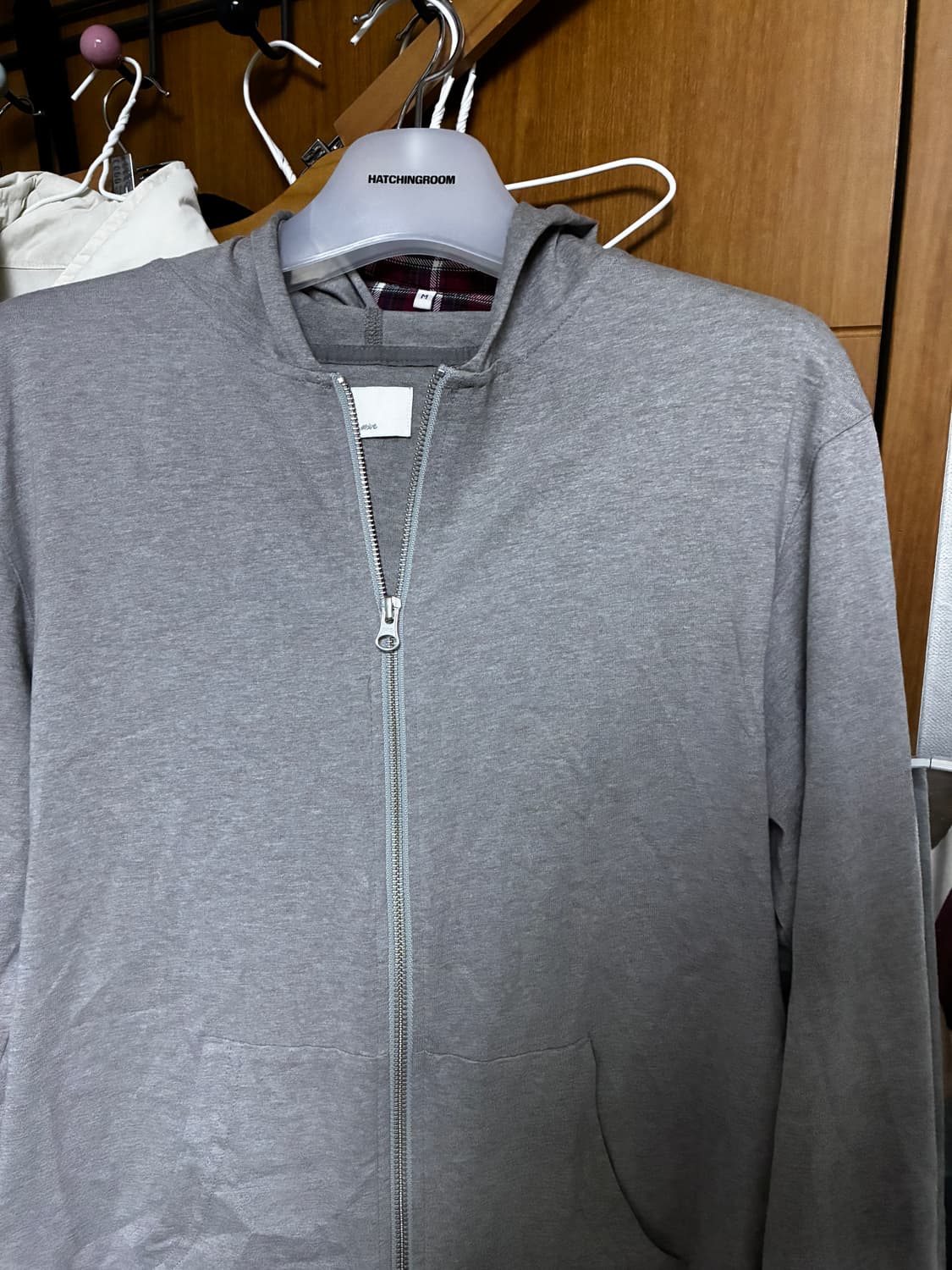 Textured hoodie zip warm grey 3 상품이미지3