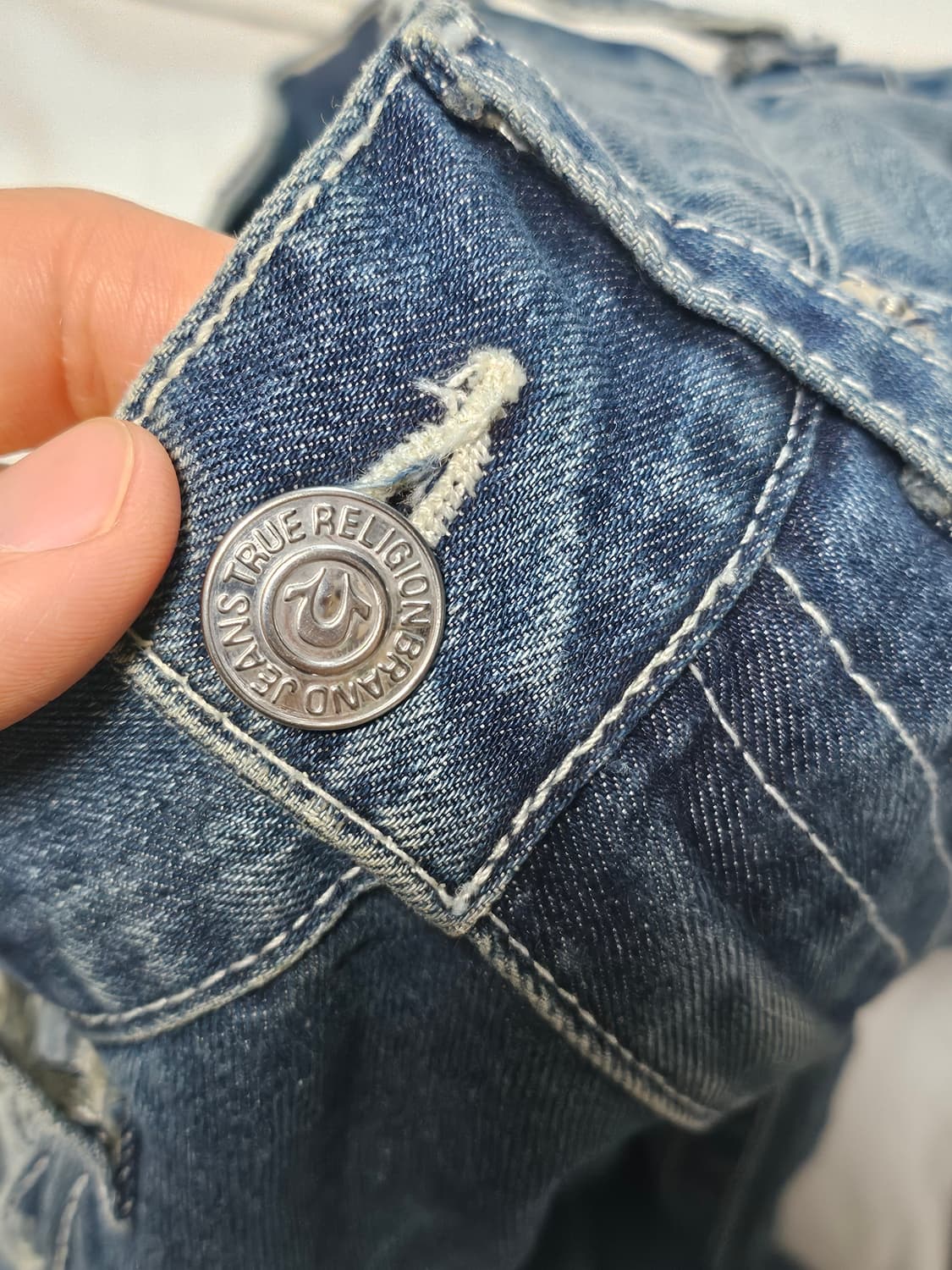 트루릴리전 스트레이트핏 중청 워싱 데님 진 30 상품이미지3