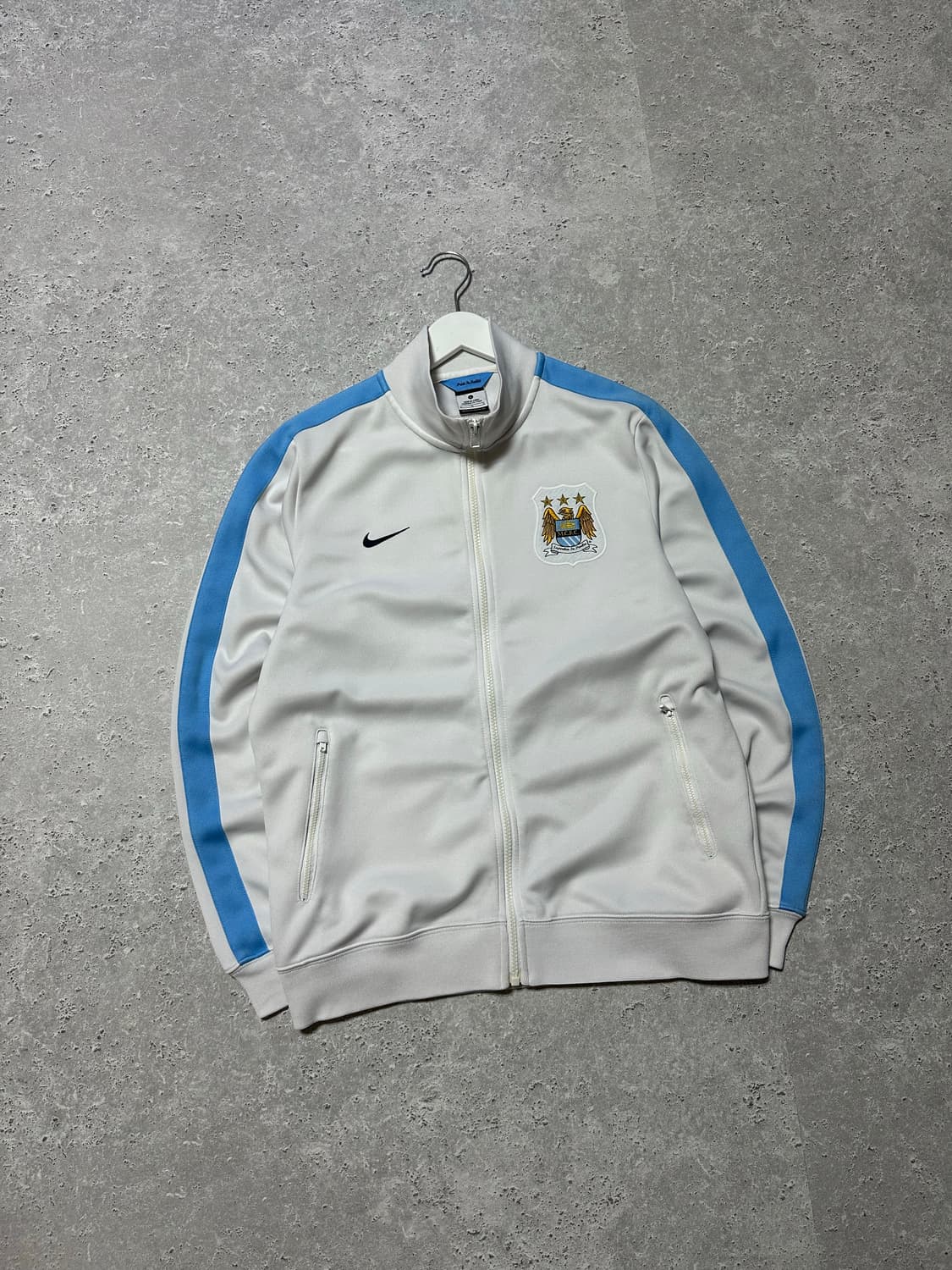 나이키 맨시티 화이트 대대장 트랙탑 상품이미지1