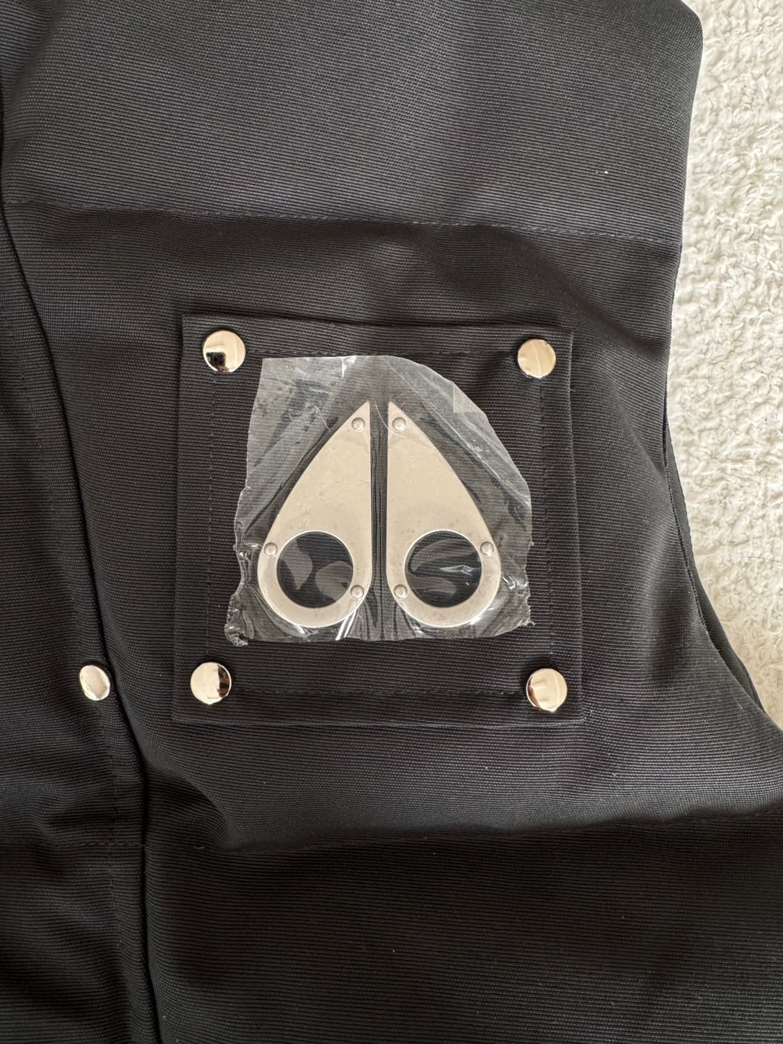 무스너클 패딩조끼 상품이미지4