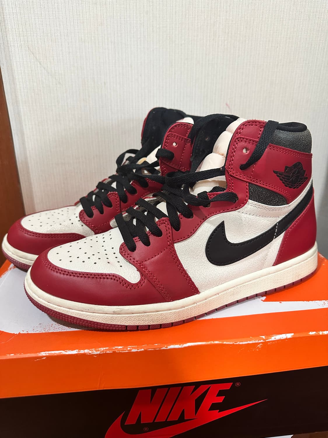 나이키 에어 조던1 시카고 2022 로스트 앤 파운드 상품이미지1