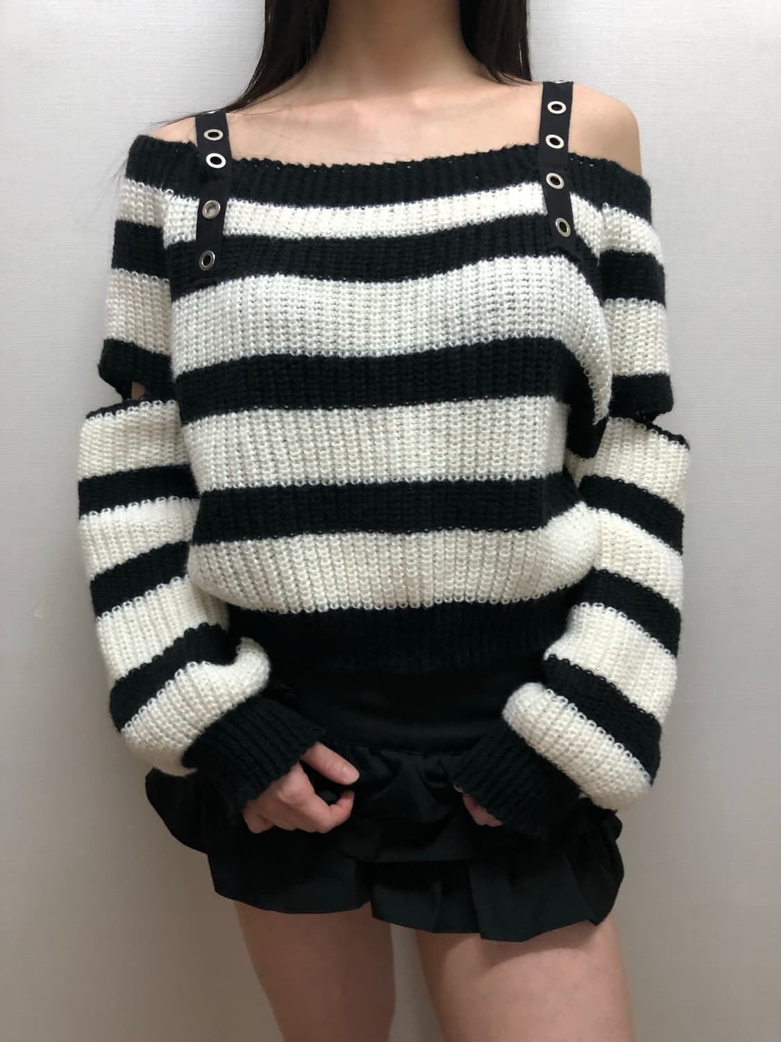 빈티지 블랙 스트라이프 펑크 니트 상품이미지6