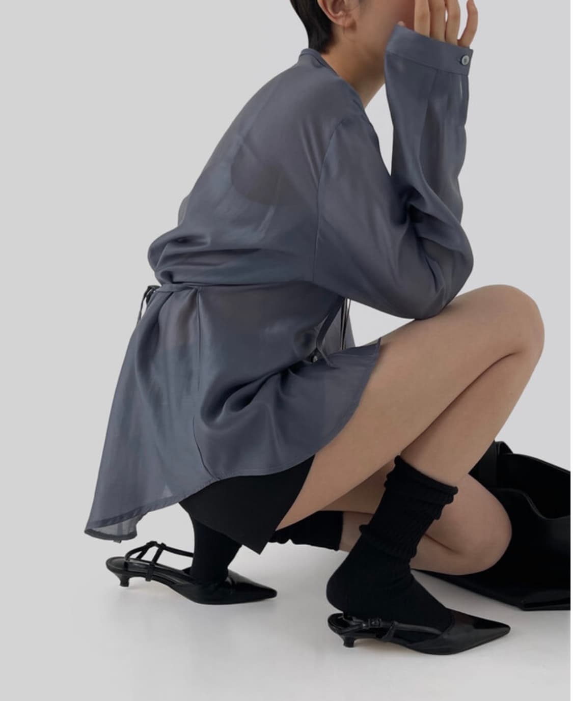 어텀 실크끈 블라우스 블루 상품이미지4