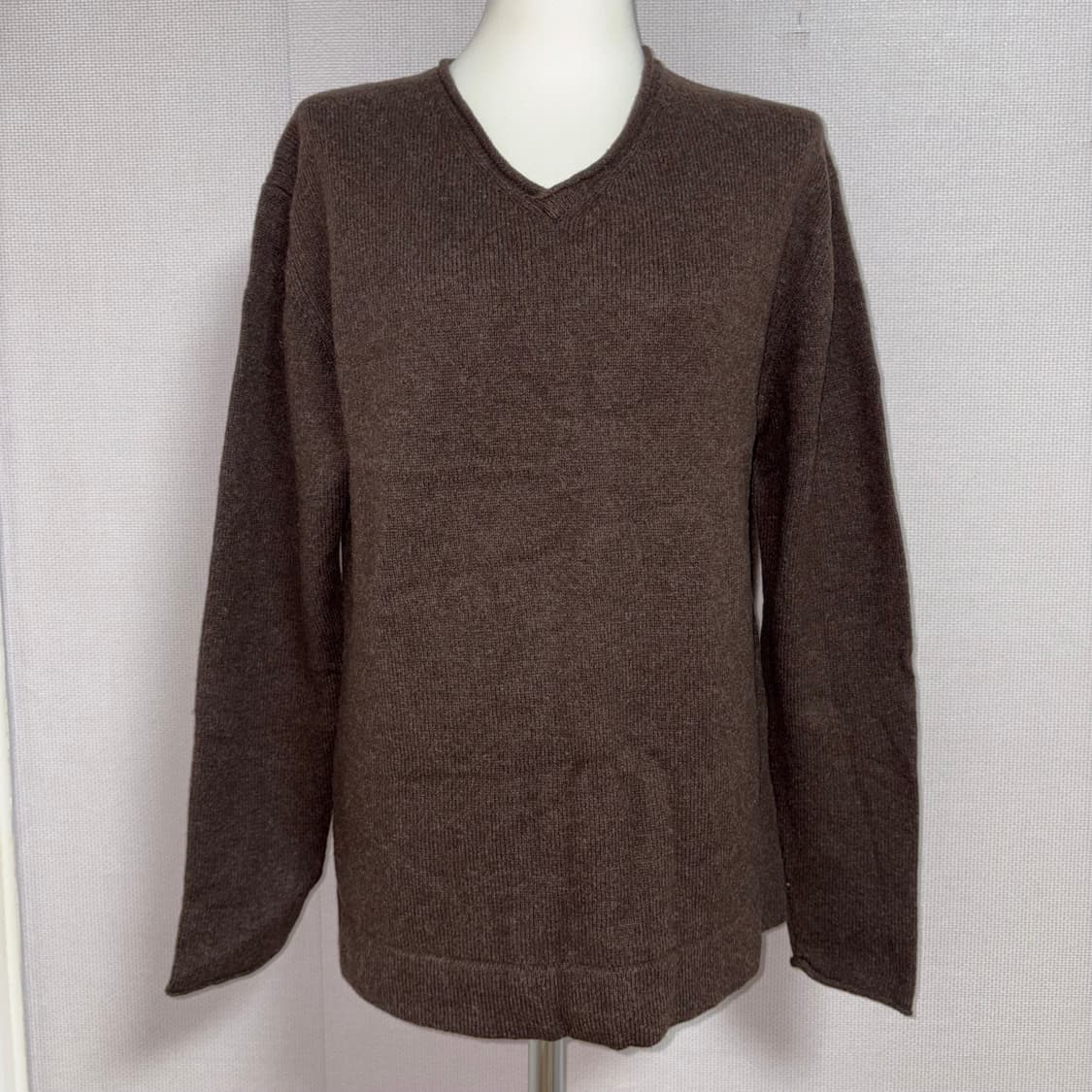 v-neck brown sweater 상품이미지4