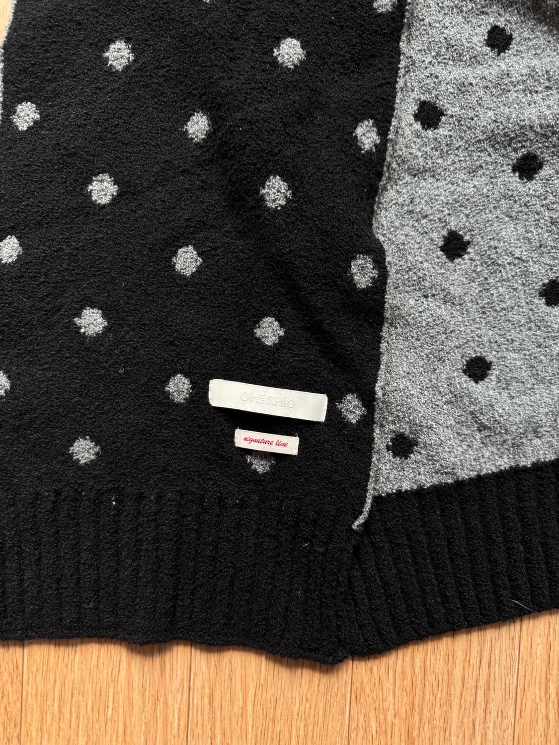 오헤시오 DOT PATTERN MUFFLER 상품이미지2