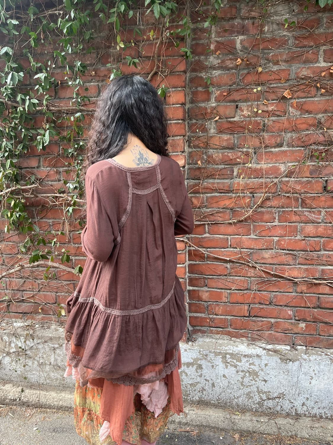 브라운 에스닉 레이스 포인트 블라우스 상품이미지5