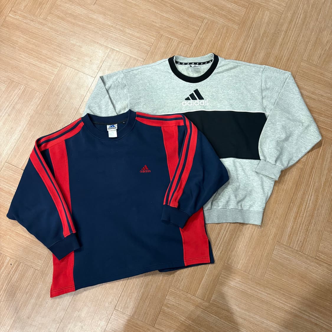 그레이 & 블랙 빈티지 아디다스 스웻셔츠 상품이미지9