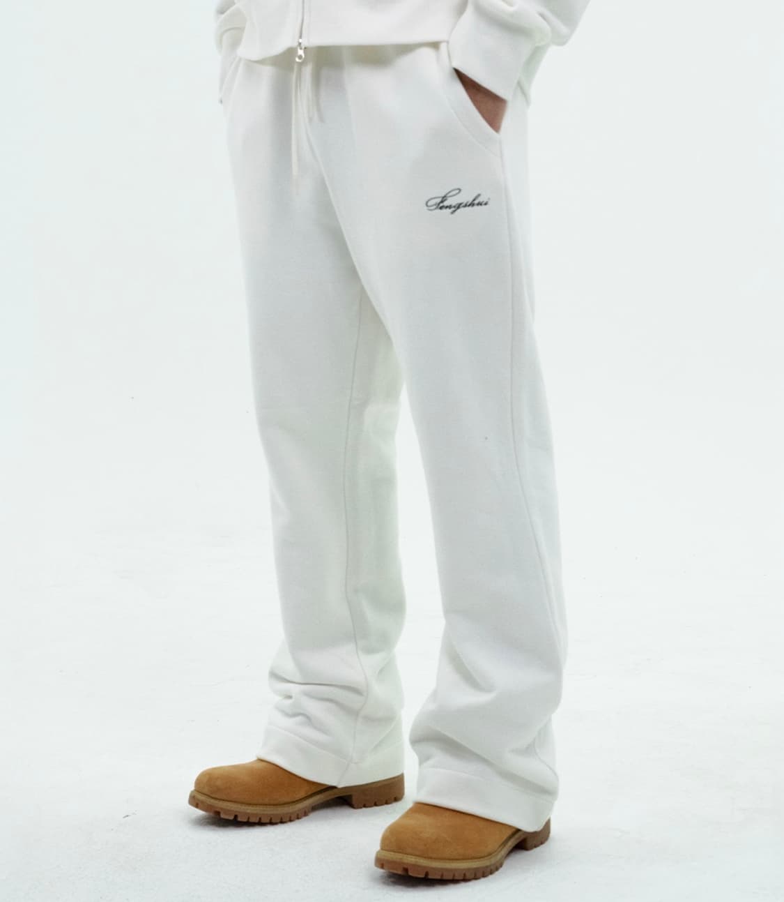 펑쉐이 스몰 로고 OG 와이드 플레어 스웻팬츠 1사이즈 상품이미지2