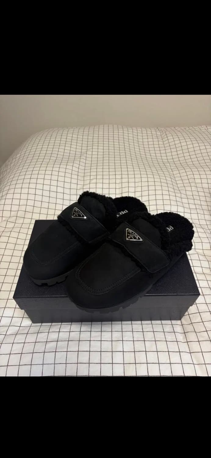 프라다 셔링 사보 블랙 280 상품이미지1