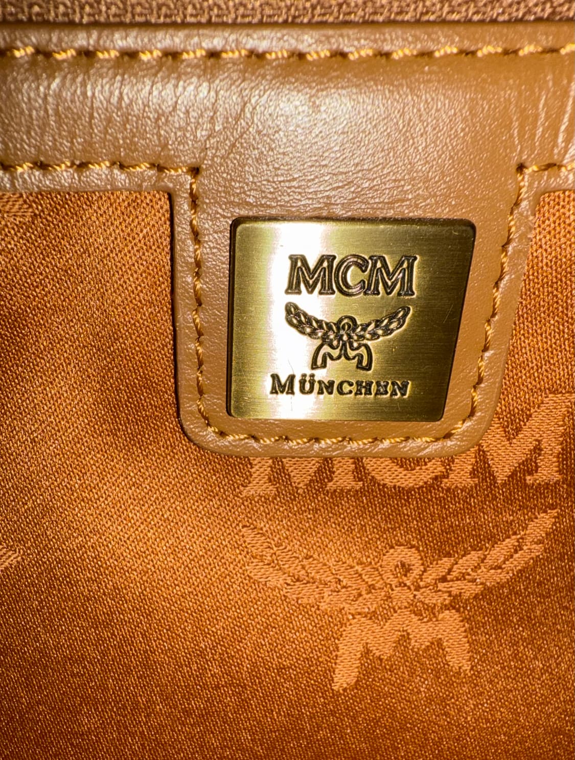 정품)MCM 토드백 상품이미지6
