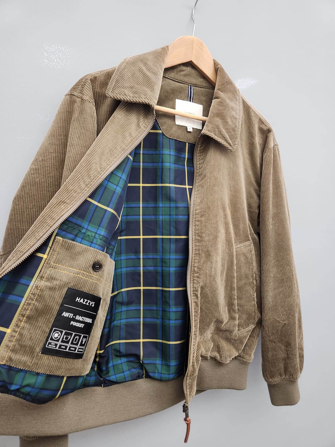 헤지스23FW 다크베이지 코듀로이 드리즐러 자켓 상품이미지9