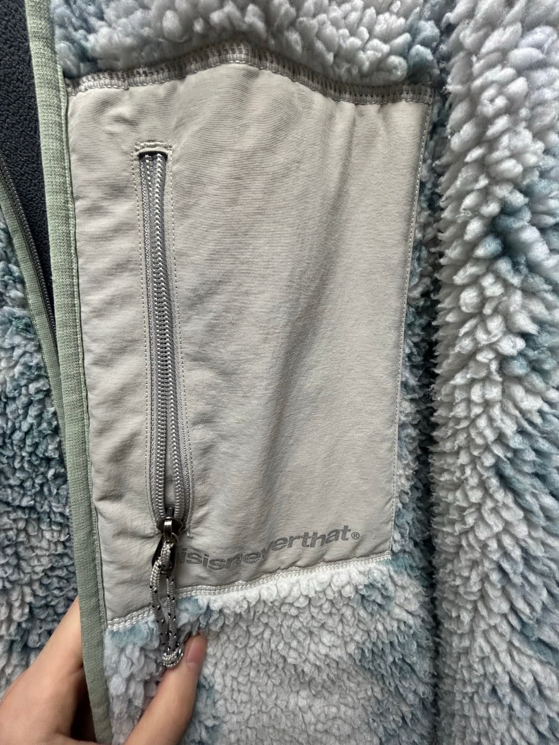 디스이즈네버댓 플리스 후리스 M 상품이미지3