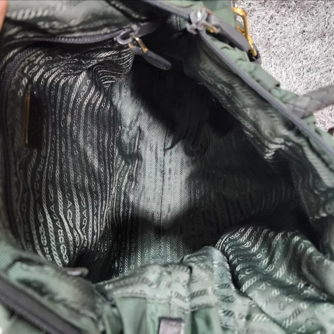 프라다 나일론 리본 토트백 숄더백 상품이미지9