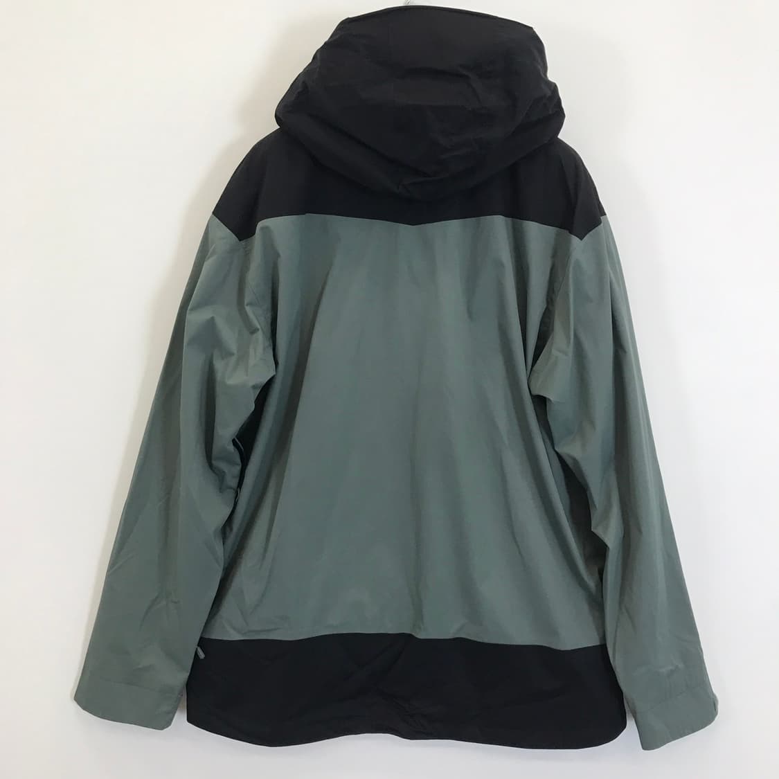 마운틴하드웨어 드래곤즈백 바람막이자켓 [국내110] 상품이미지4