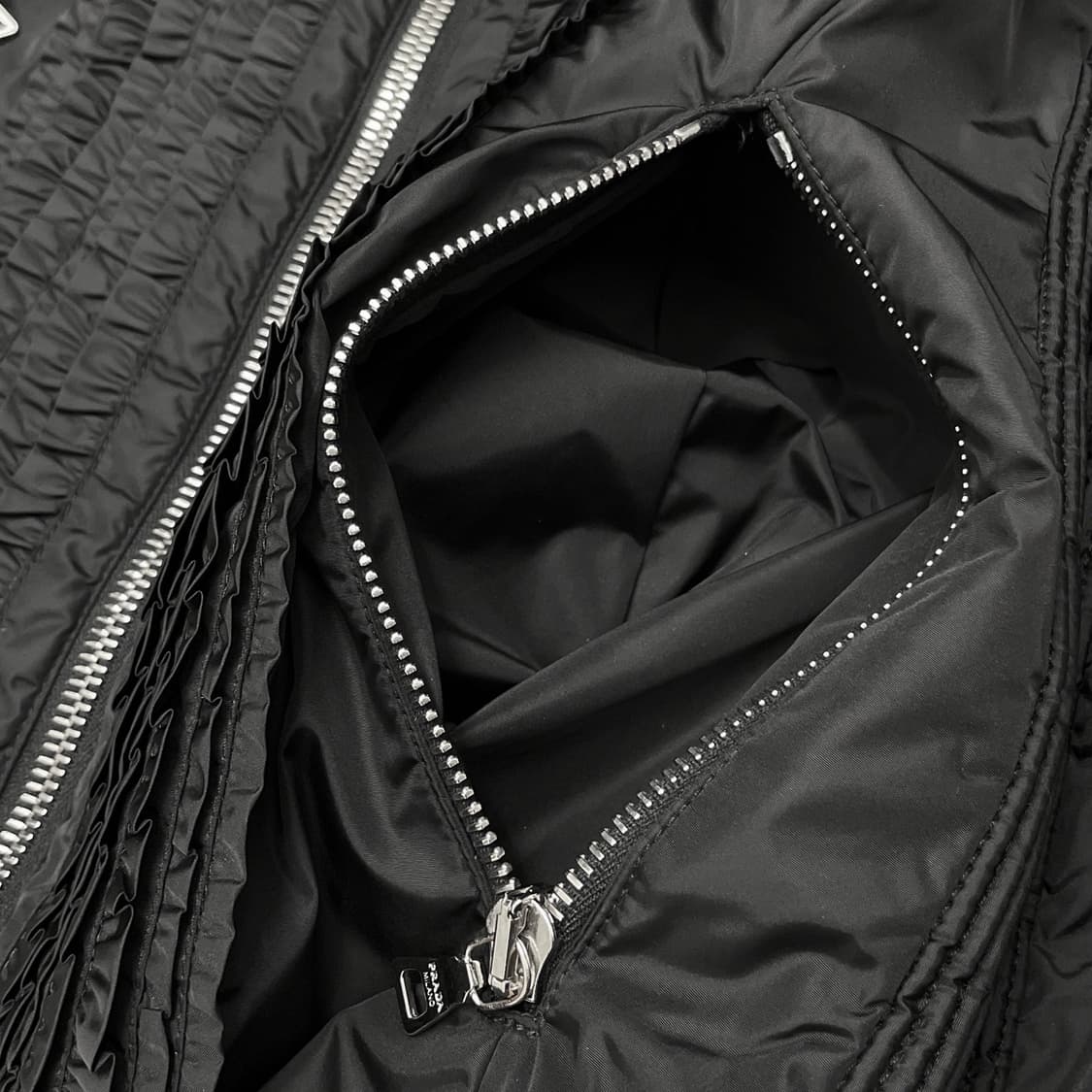 프라다 (Prada) 상품이미지8