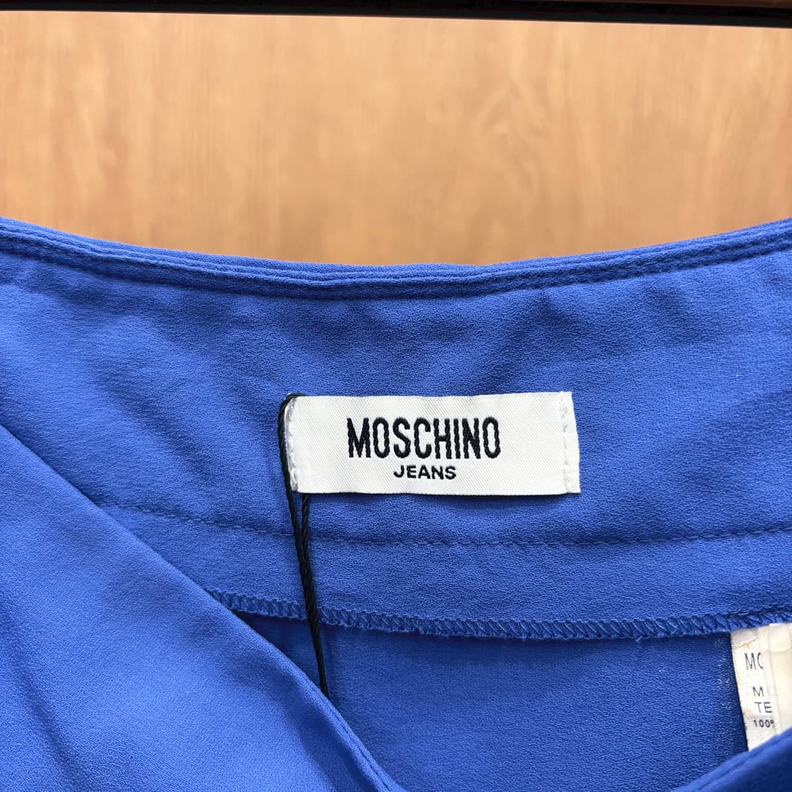 모스키노 진스 플리츠 미니 스커트 언밸런스 레이어드 디테일 플레어핏 블루 상품이미지6