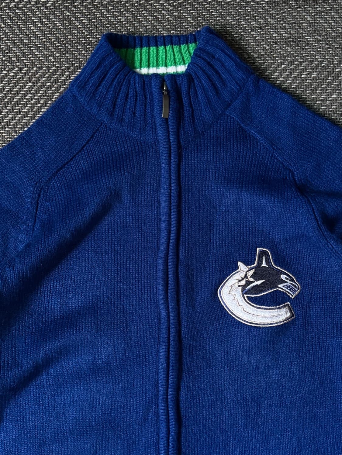 NHL 밴쿠버 커넉스 집업 아크릴 빈티지 스웨터 (100) 상품이미지2