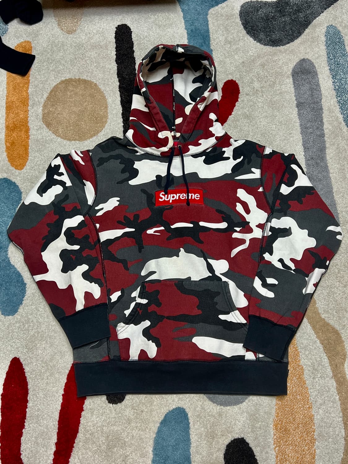 13fw 슈프림 박스로고 레드카모 후드티 L 상품이미지1