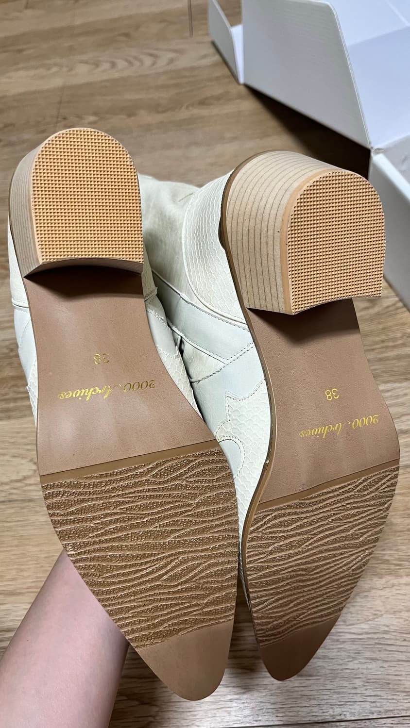 2000아카이브 부츠 아이보리 새상품 상품이미지2