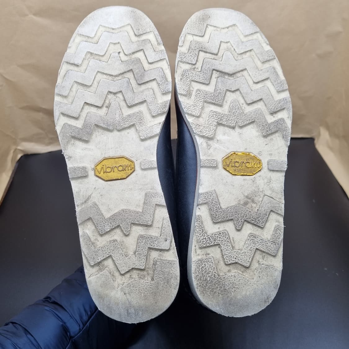 쏘로굿 블랙 목토부츠275 상품이미지3